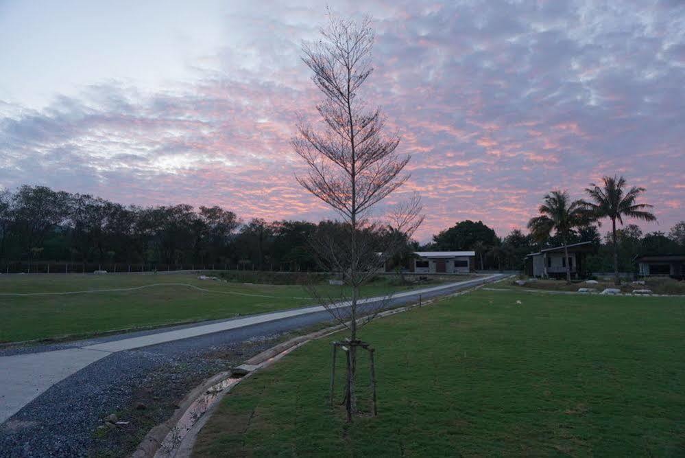 The White Knot Farm Stay Pak Chong Exterior foto