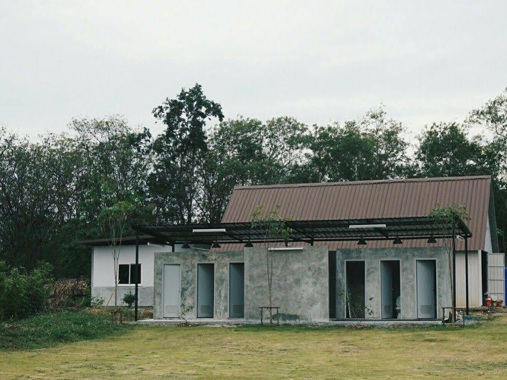 The White Knot Farm Stay Pak Chong Exterior foto